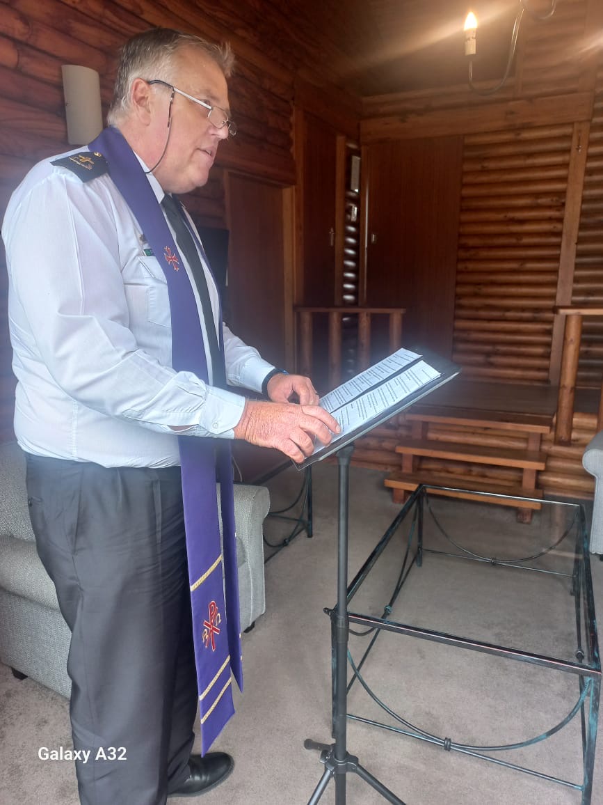 Wedding ceremony by Dr. Gerrit Rademeyer in Duiwelskloof (Modjadjiskloof)