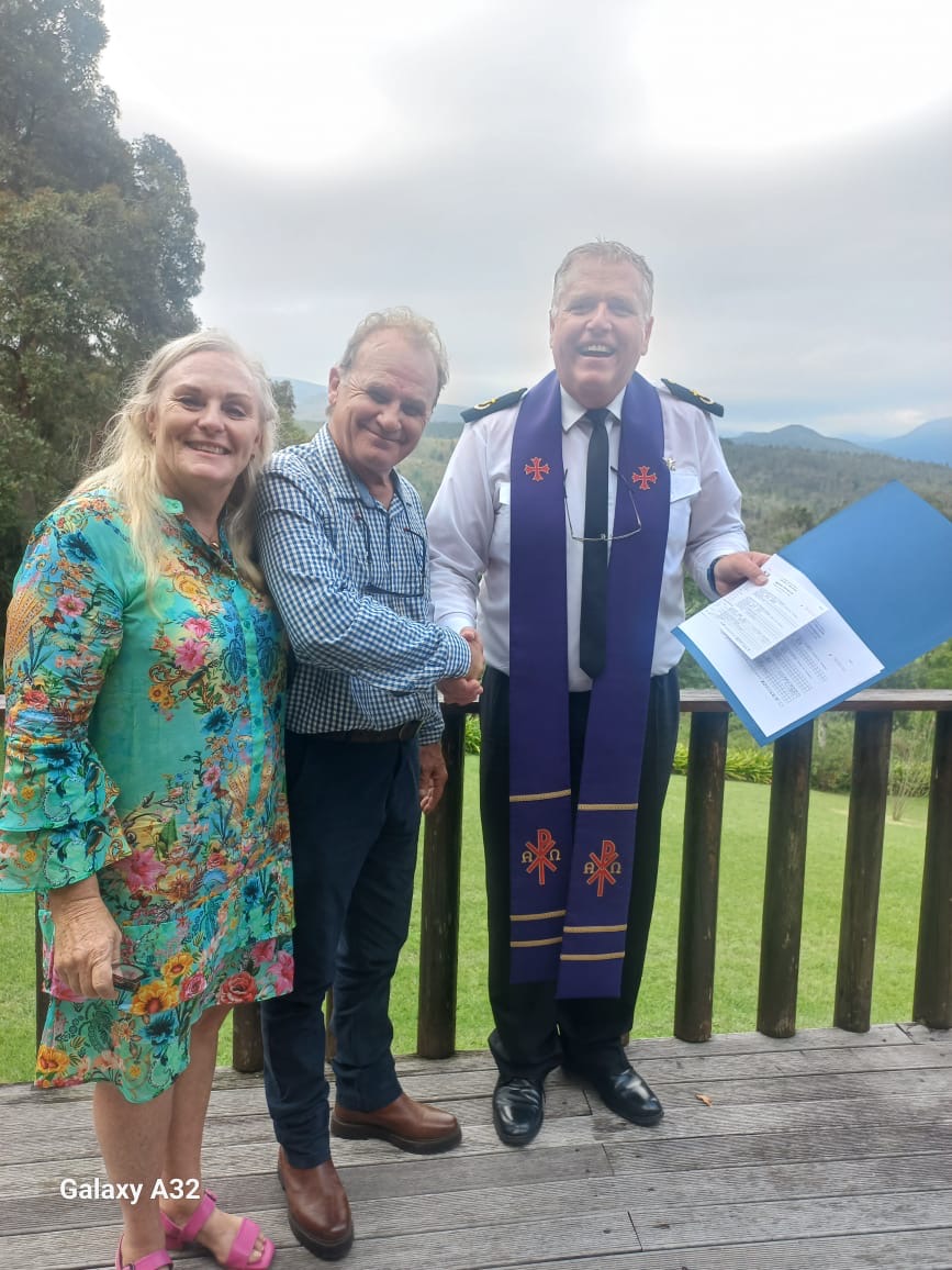 Wedding ceremony by Dr. Gerrit Rademeyer in Duiwelskloof (Modjadjiskloof)